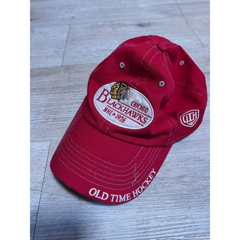 Old Time Hockey Chicago Blackhawks NHL 1926 Red Adjustable Hat Mens Cap